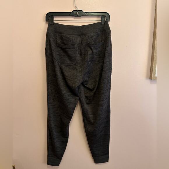 Athleta Techie Sweat Jogger Heathered Gray Cropped Pants XS - Picture 8 of 9